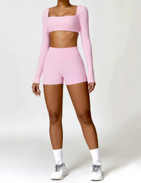 Conjunto Short + Crop de Manga Larga